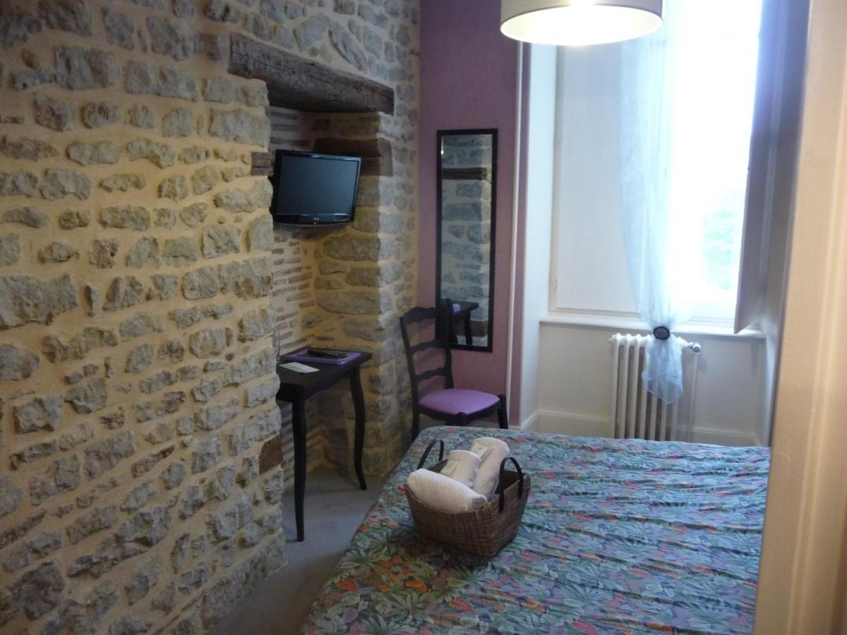 Hotel Du Commerce Semur-en-Auxois Δωμάτιο φωτογραφία