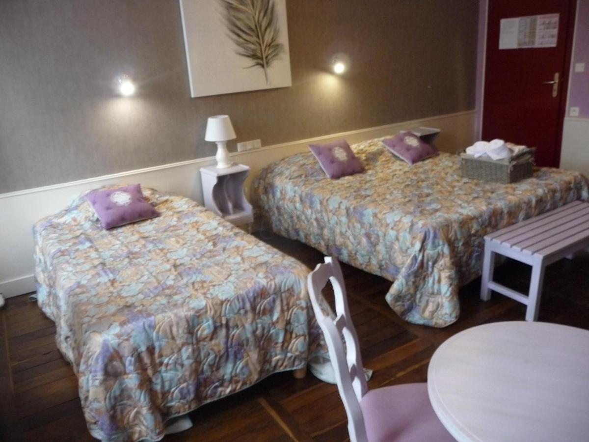Hotel Du Commerce Semur-en-Auxois Δωμάτιο φωτογραφία