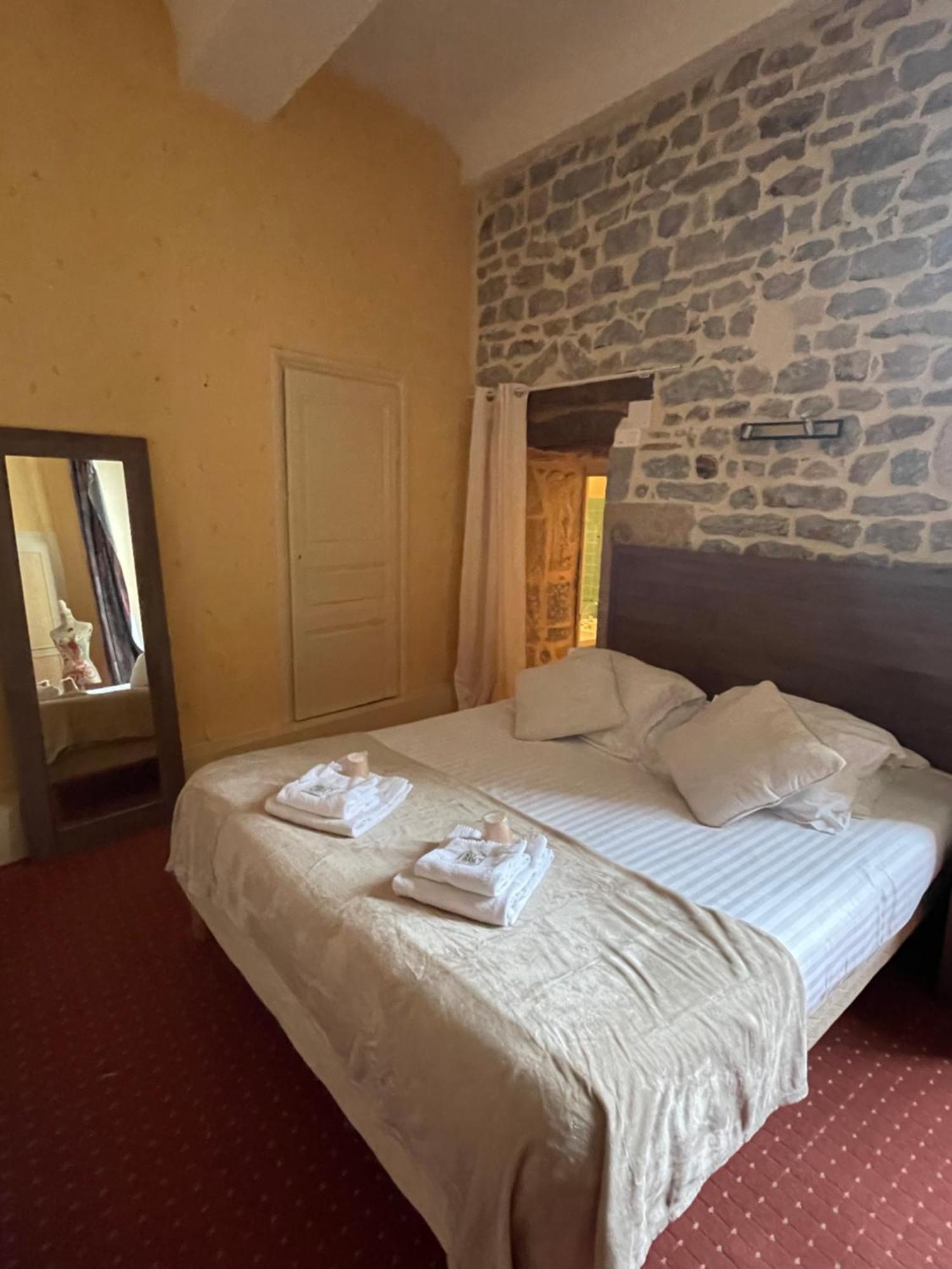 Hotel Du Commerce Semur-en-Auxois Εξωτερικό φωτογραφία